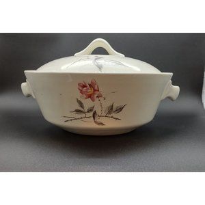 Comde Ballerina Rosette Casserole Dish with Cover Universal Pottery